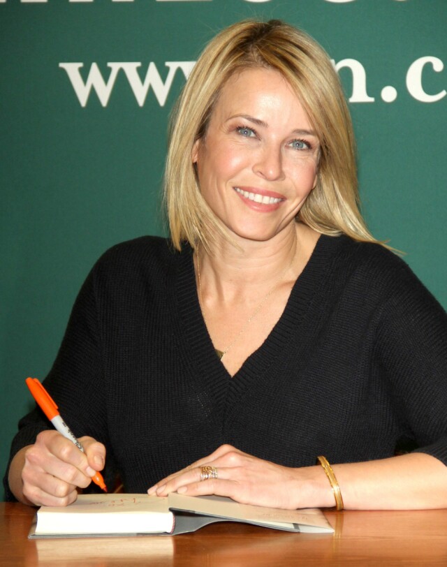 - FÅR ÆREN: TV-stjernen Chelsea Handler skal være Anistons nye bestevenn, og vil bli forlover, forteller en kilde. Foto: REX/MediaPunch/All Over Press - FÅR ÆREN: TV-stjernen Chelsea Handler skal være Anistons nye bestevenn, og vil bli forlover, forteller en kilde. Foto: REX/MediaPunch/All Over Press